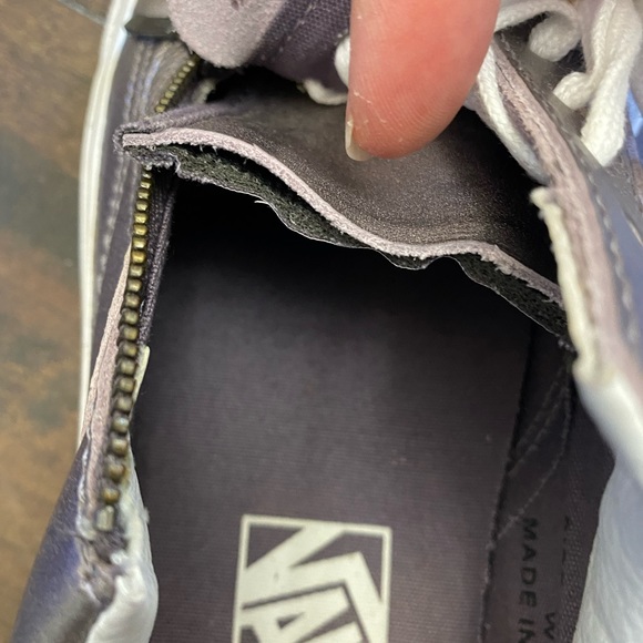 Vans leather old-school zip shoes! 👟 - Picture 7 of 8